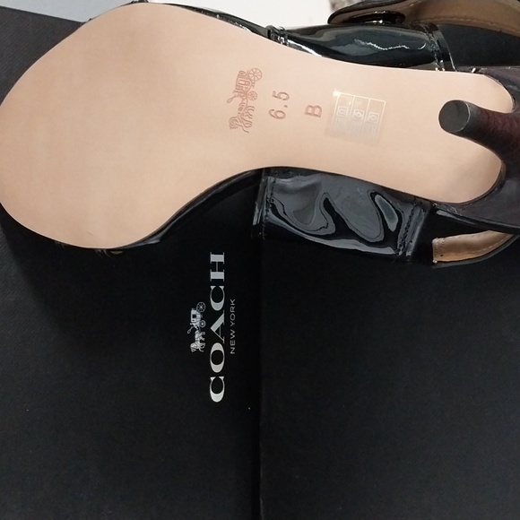 New in box, never worn Coach Marla Patent dress heels size 6.5 M - Picture 4 of 5